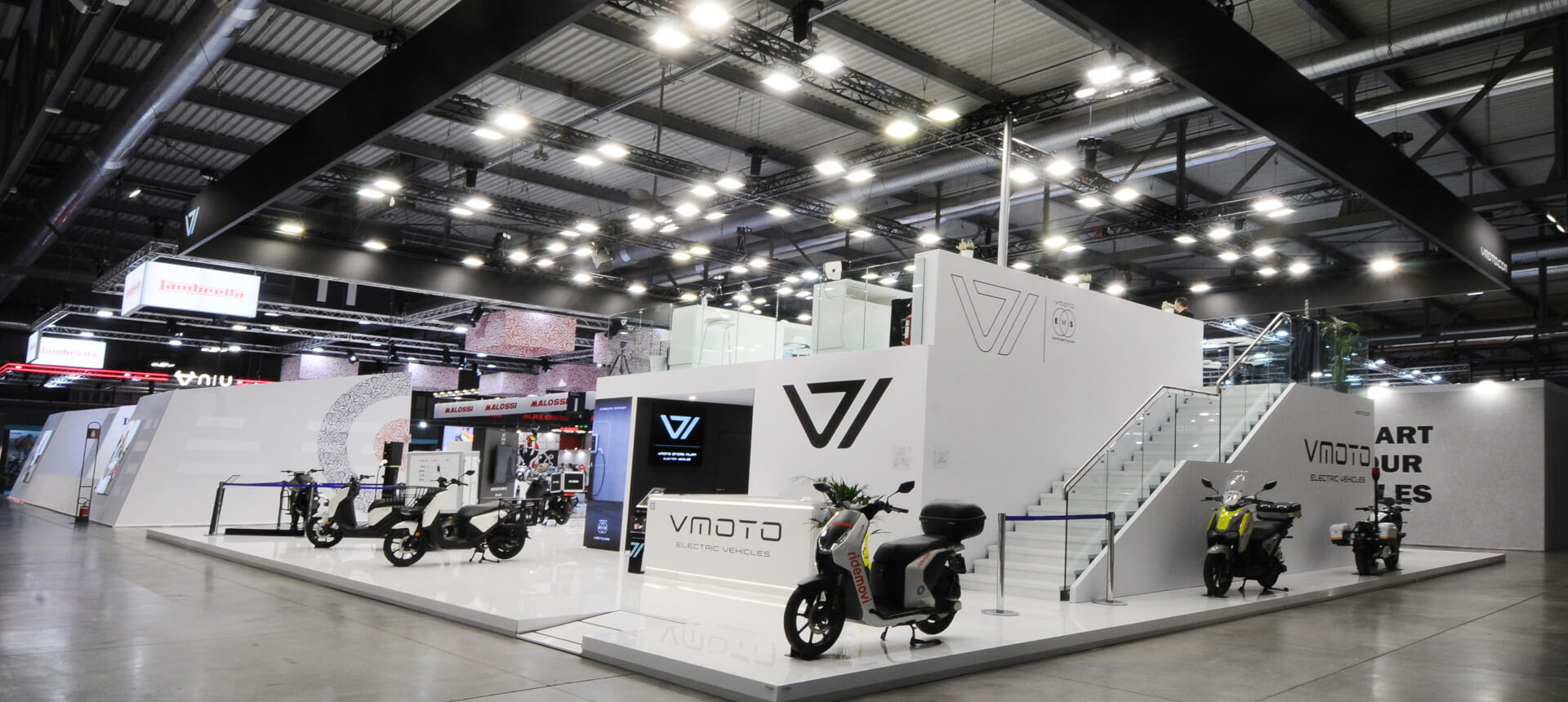 2843_z_EICMA MILANO 2025 VMOTO - HEADER.JPG